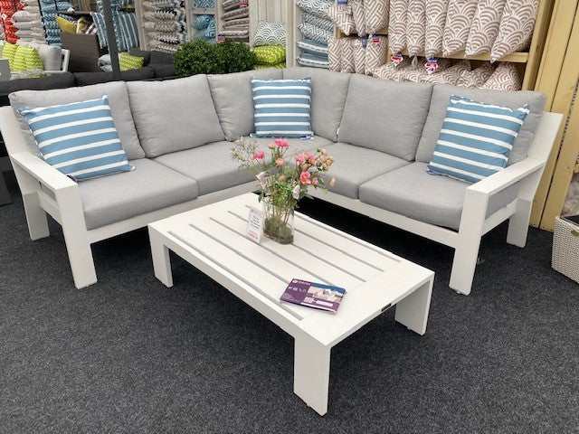 Jati & Kebon Cove 5 Seat Outdoor Corner Set White Sunbrella Cushions