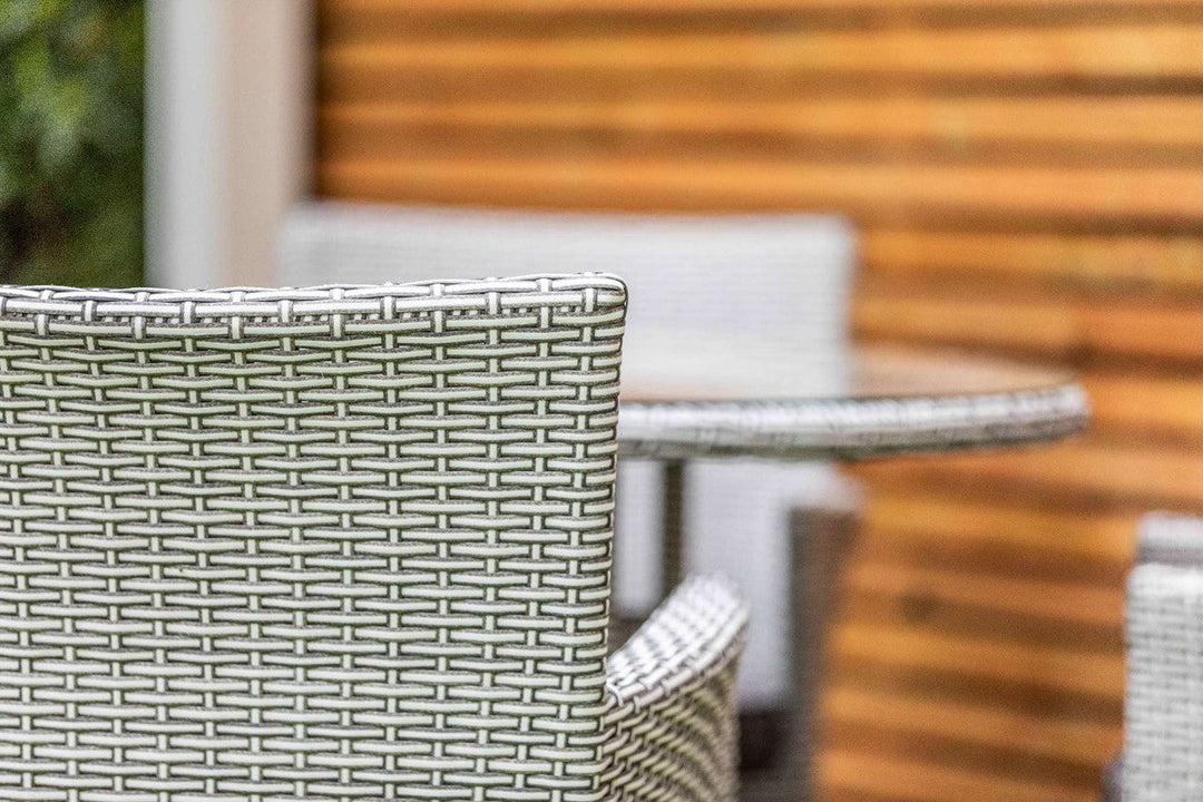 Grace Bay 4 Seat Round Flat Weave Garden Dining Set