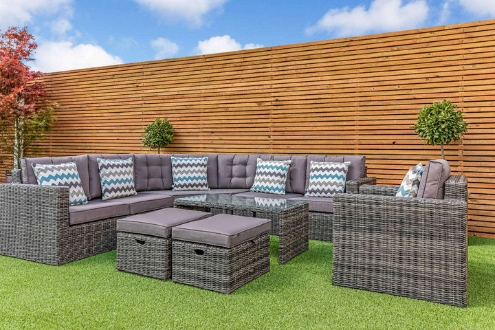 Grace Bay Casual Corner Set With Coffee Table