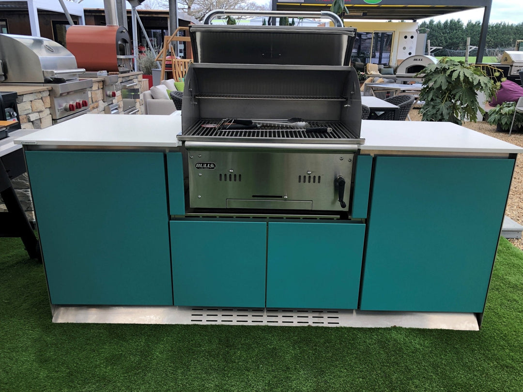 Ex-Display OF kitchen with Bull Bison Charcoal Grill (including delivery & local installation)